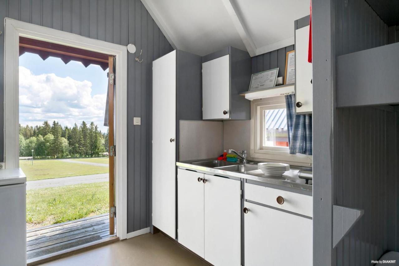 First Camp Froesoen-Oestersund Экстерьер фото