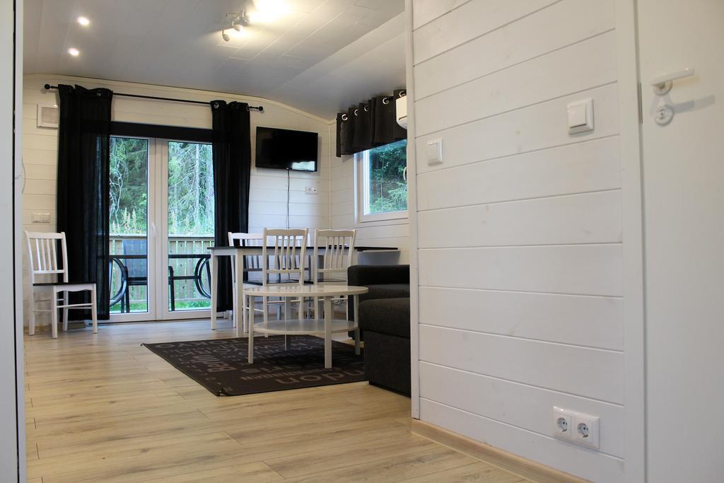 First Camp Froesoen-Oestersund Экстерьер фото